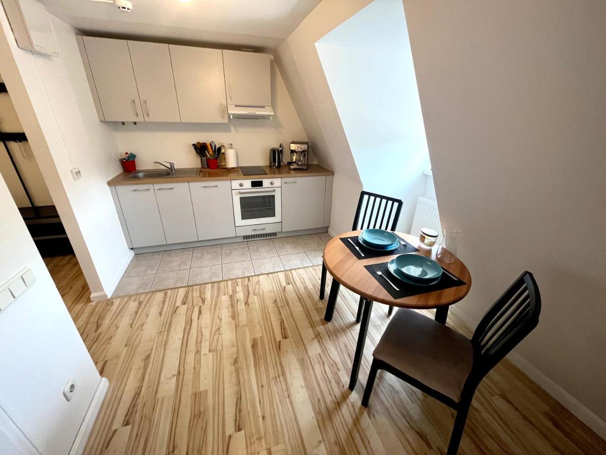 Jacob'S Barracks Apartment In Old Town Riga Exteriör bild
